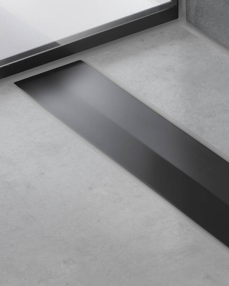 Hansgrohe tuš kanalica Raindrain Flex, 120 cm, mat crna